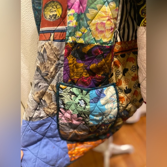 Colorful Patchwork Button-Up Silk Reversible jacket - Picture 2 of 7